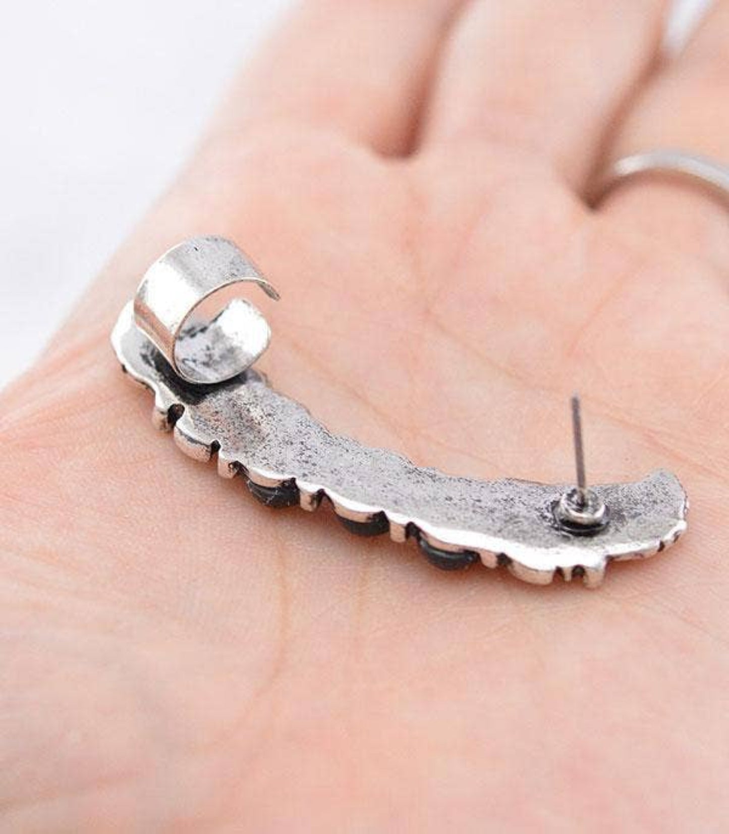 Western Coral Semi Stone Ear Cuff