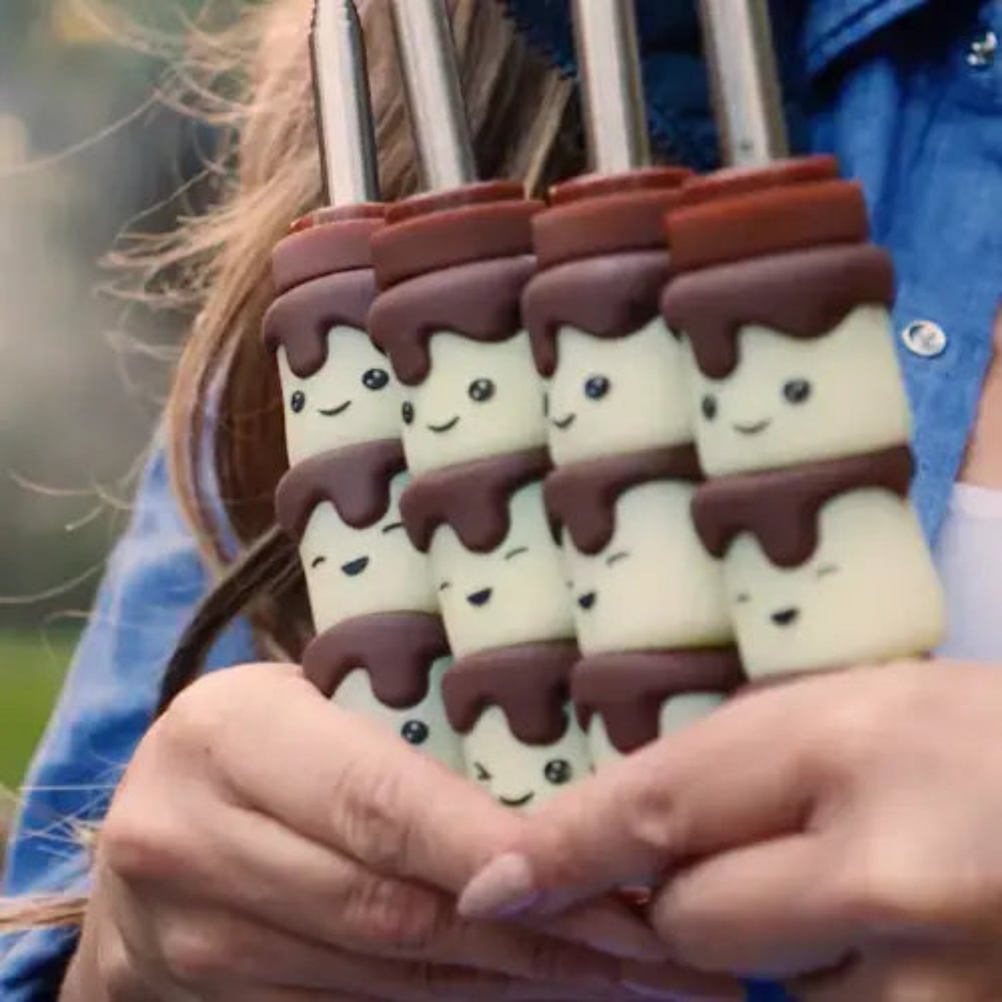 S'mores Marshmallow Roasting Sticks - Glow in the Dark