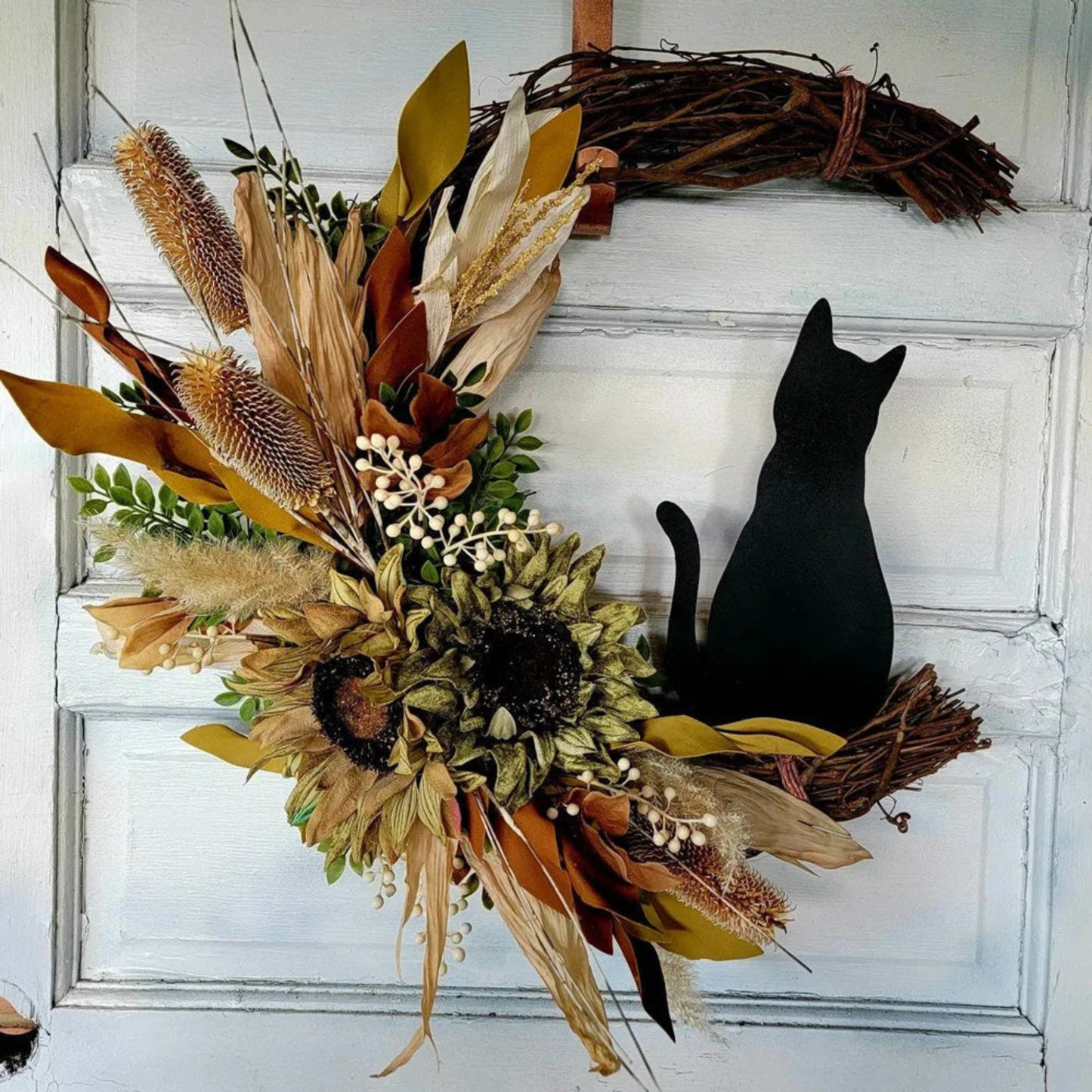 Halloween Moon Cat Flower Wreath Door Hanging Decorations Simulate Black Rose Rattan Circle Atmosphere Decorations Wall Garland