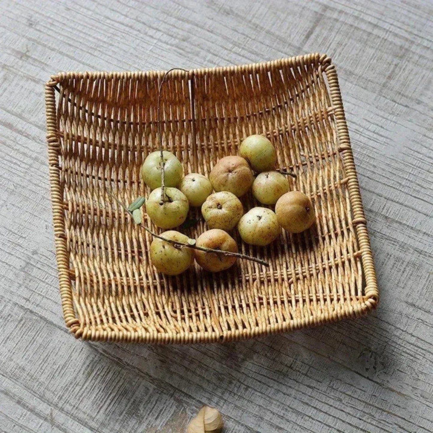 Handwoven Rattan Storage Basket Wicker Tray Picnic Basket Bread Food Plate Fruit Cake Sundries Box Tray